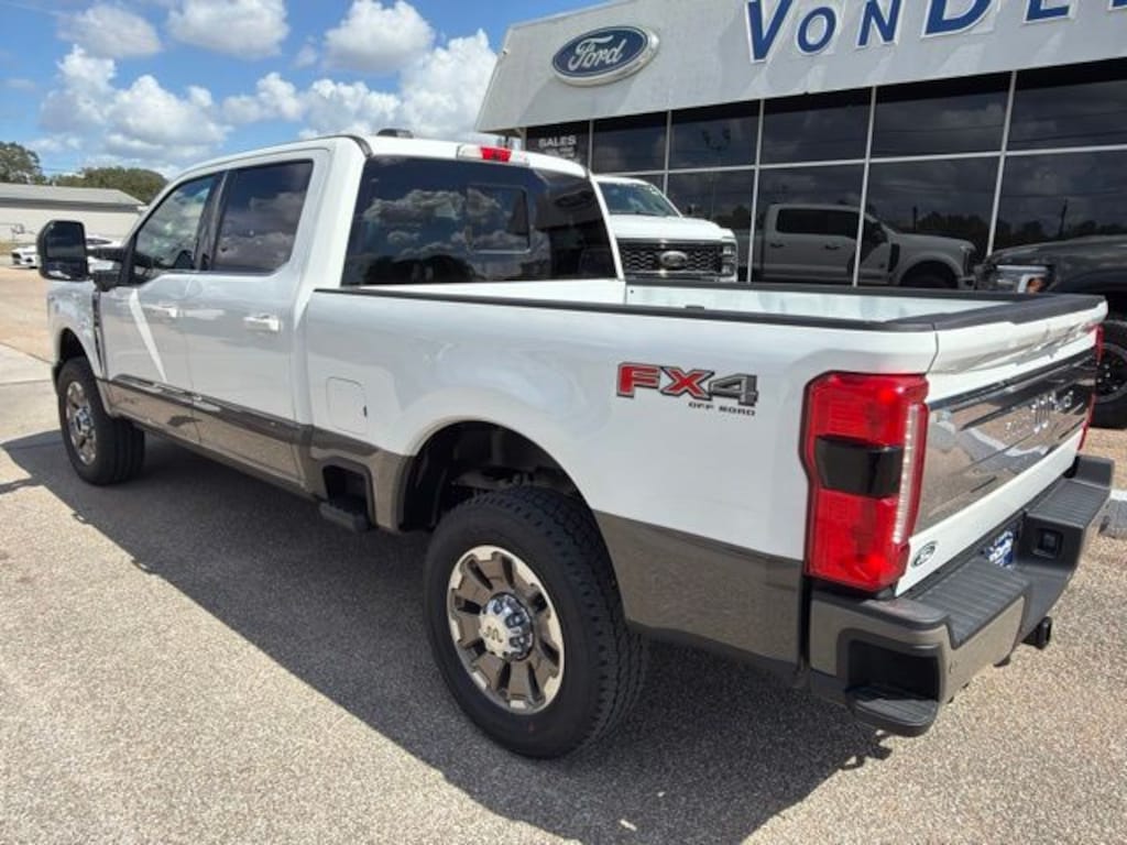 New 2027 Ford F-350SD King Ranch Truck