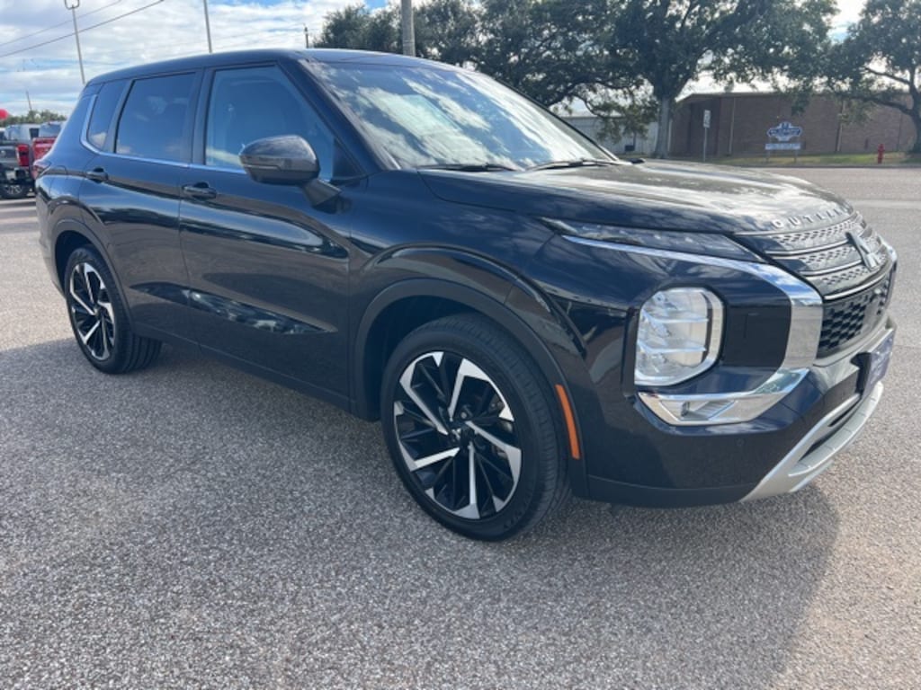 Used 2022 Mitsubishi Outlander SE SUV