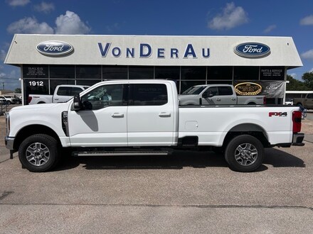2025 Ford F-350SD Lariat Truck 1FT8W3BN1SED50805