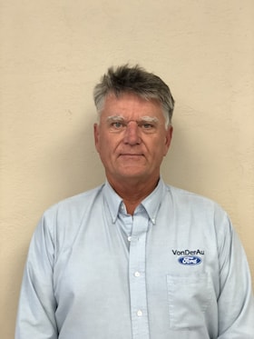 Staff member Wesley Smolik from ID_2470f8
