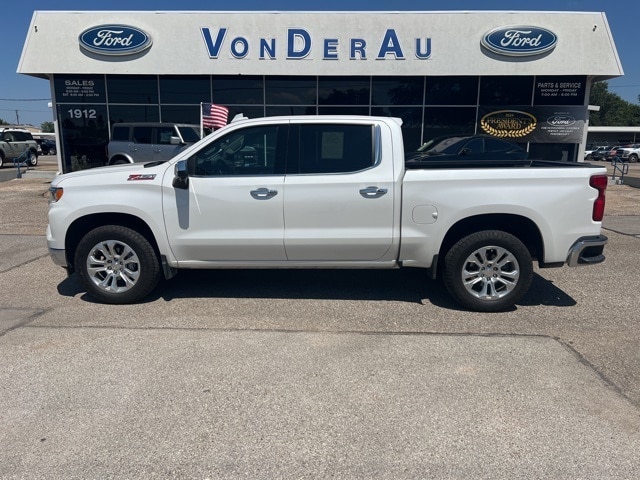 2024 Chevrolet Silverado 1500 LTZ's photo