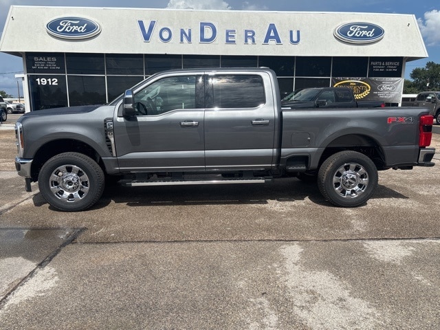 2026 Ford F-250 Super Duty Lariat's photo