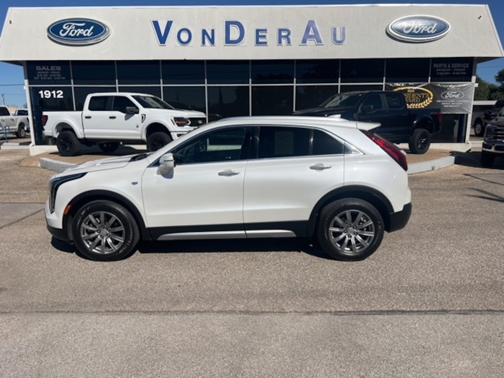 Used 2021 Cadillac XT4 Premium Luxury SUV