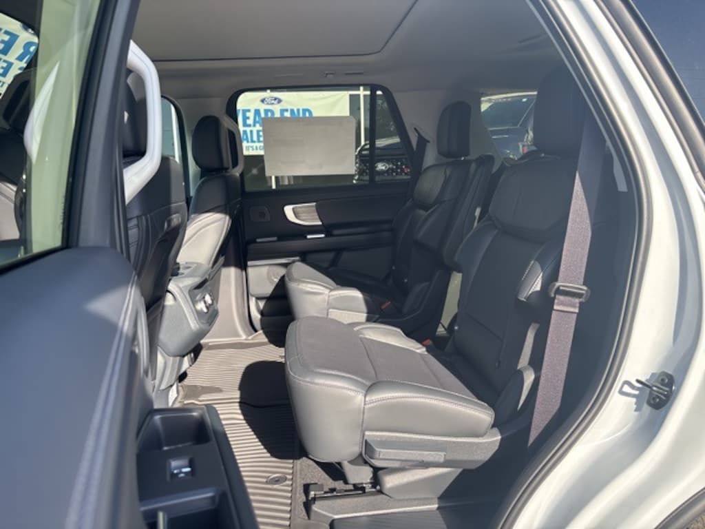 New 2025 Ford Expedition Platinum SUV