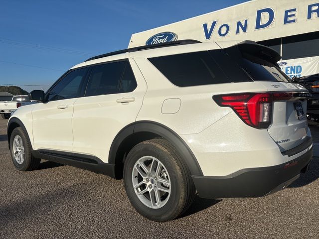 2026 Ford Explorer Active - Photo 8