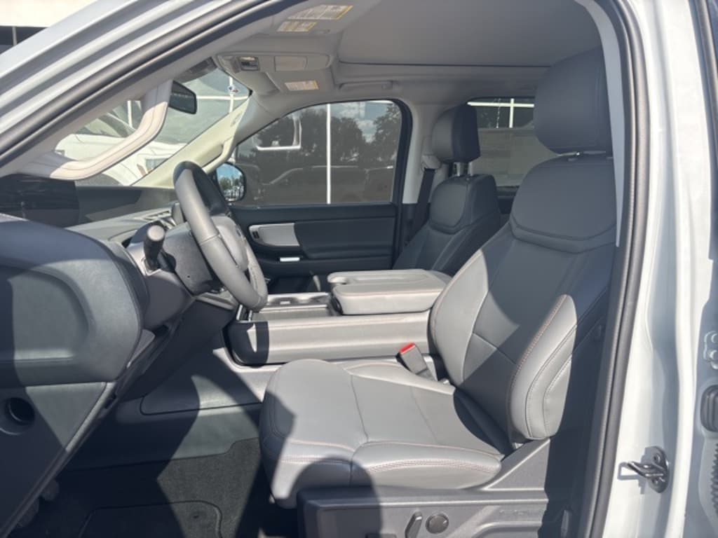 New 2025 Ford Expedition Active SUV