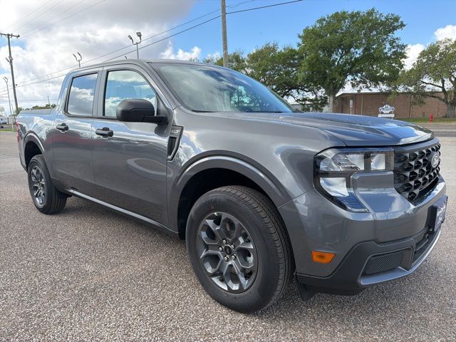 2026 Ford Maverick XLT - Photo 12