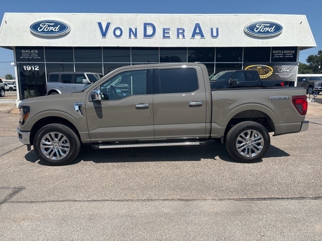 2025 Ford F-150 XLT's photo