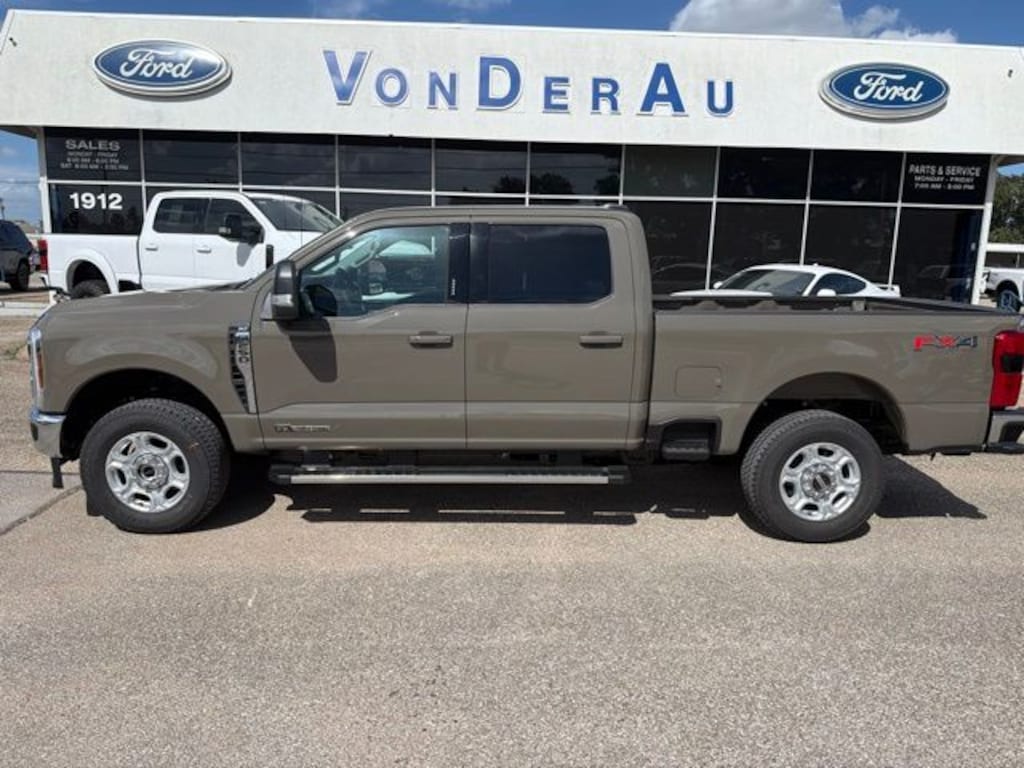 New 2026 Ford F-250SD XLT Truck
