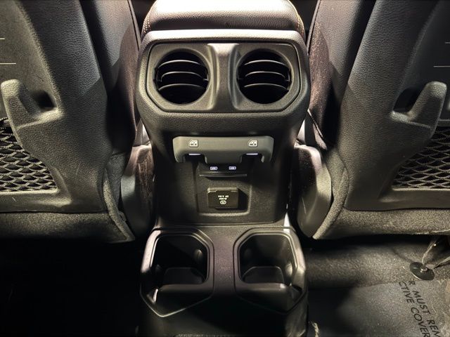 2022 Jeep Gladiator Mojave - Photo 32