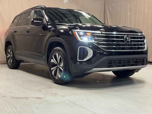 2025 Volkswagen Atlas 2.0T SE 4MOTION's photo