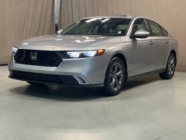2023 Honda Accord EX photo 4