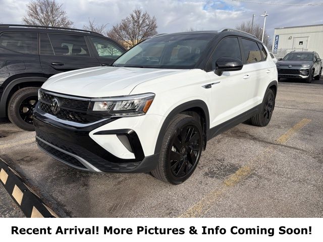 2024 Volkswagen Taos SE