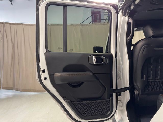 2022 Jeep Gladiator Mojave - Photo 14