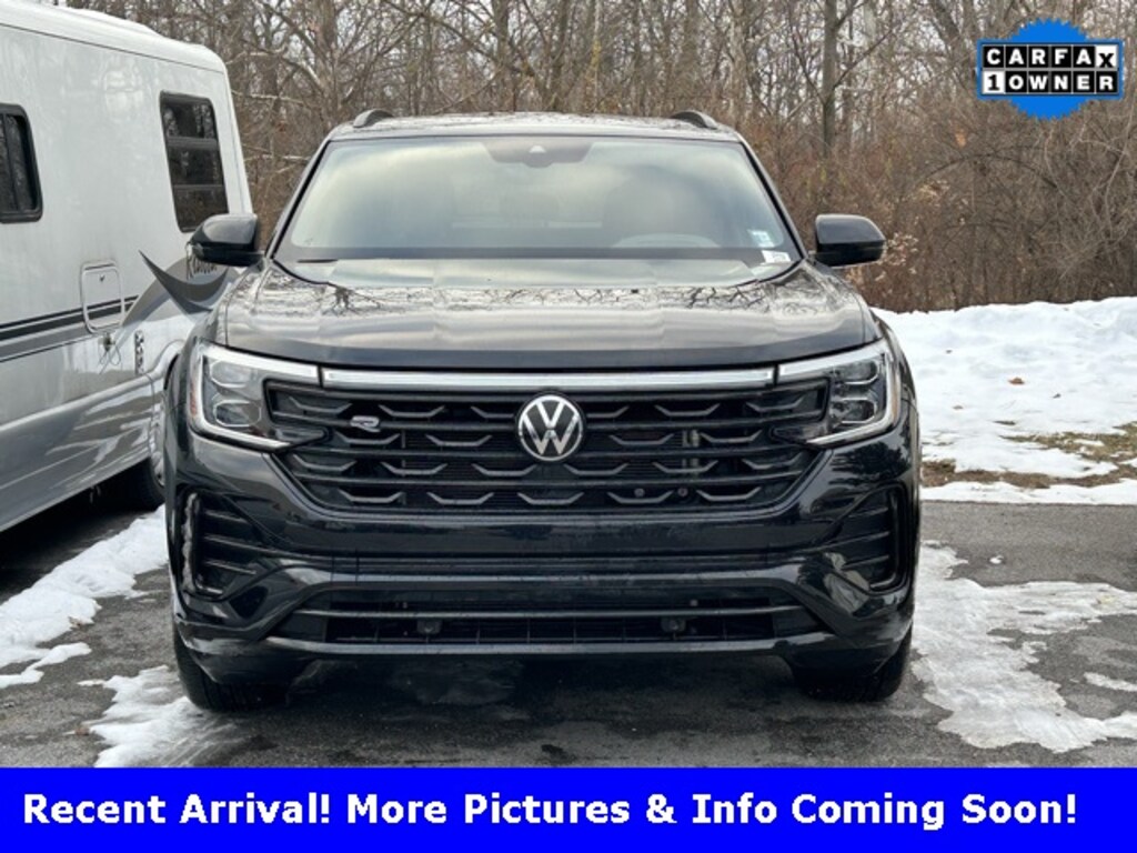 Used 2025 Volkswagen Atlas Cross Sport 2.0T SEL R-Line Black SUV