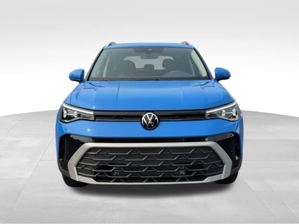 New 2026 Volkswagen Taos 1.5T SE SUV