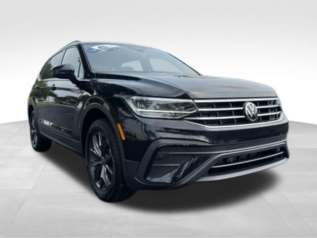 Certified 2023 Volkswagen Tiguan 2.0T SE SUV