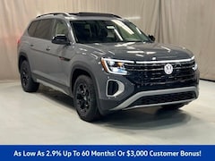 2026 Volkswagen Atlas 2.0T Peak Edition SUV