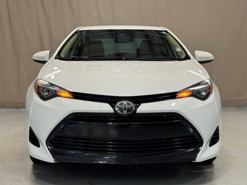 Used 2018 Toyota Corolla LE Sedan
