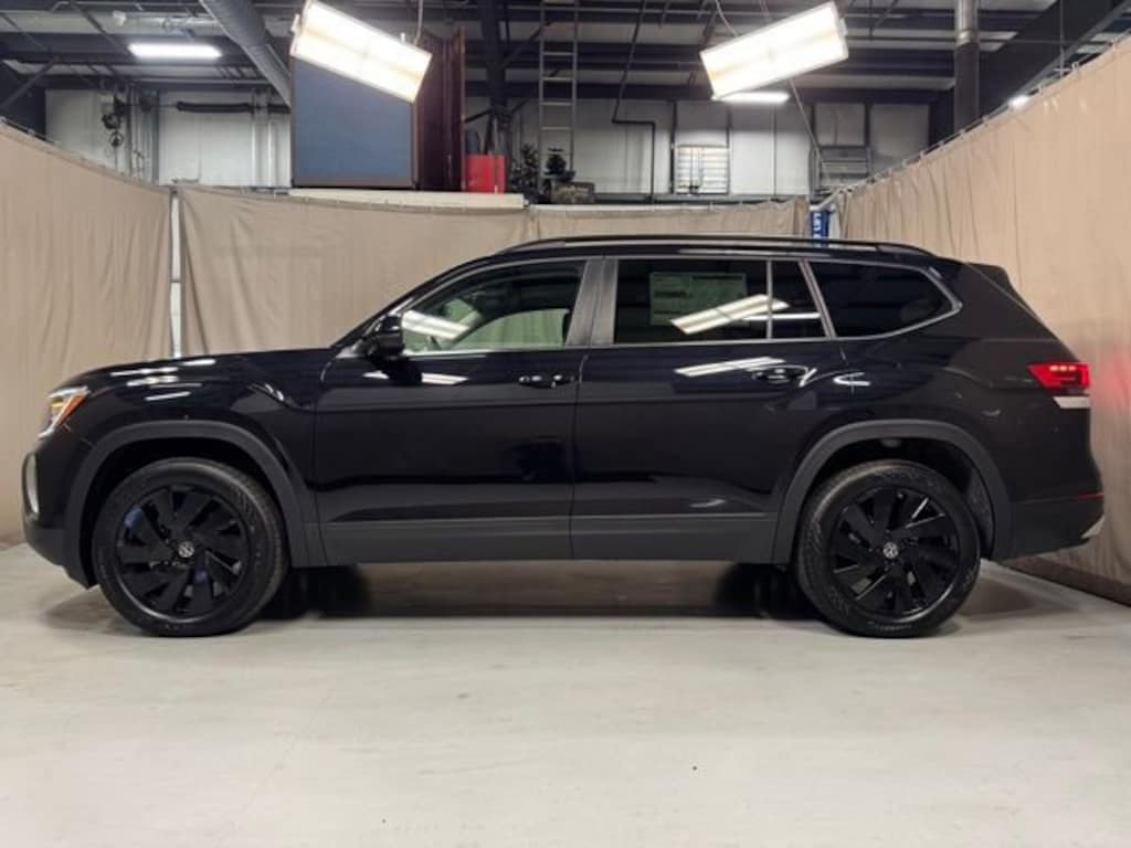 New 2026 Volkswagen Atlas 2.0T SE w/Technology SUV