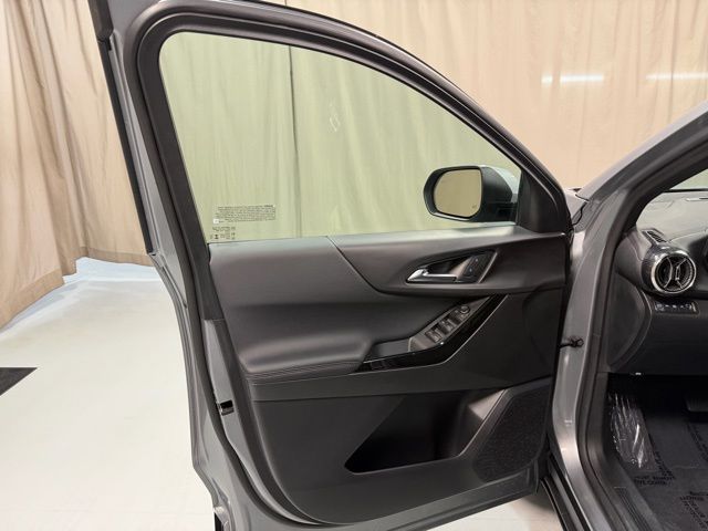 2026 Chevrolet Equinox LT - Photo 10