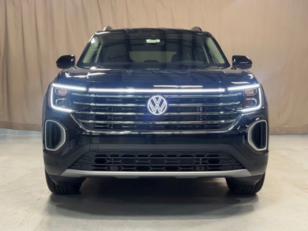 New 2026 Volkswagen Atlas 2.0T SE w/Technology SUV