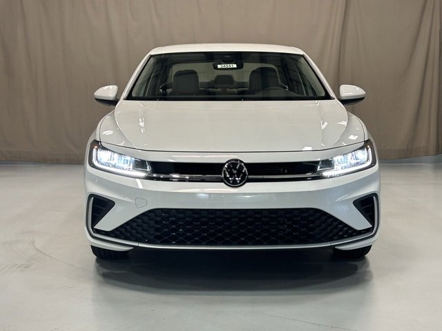 2025 Volkswagen Jetta 1.5T SE photo 4