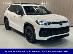 2025 Volkswagen Tiguan 2.0T SE R-Line Black SUV