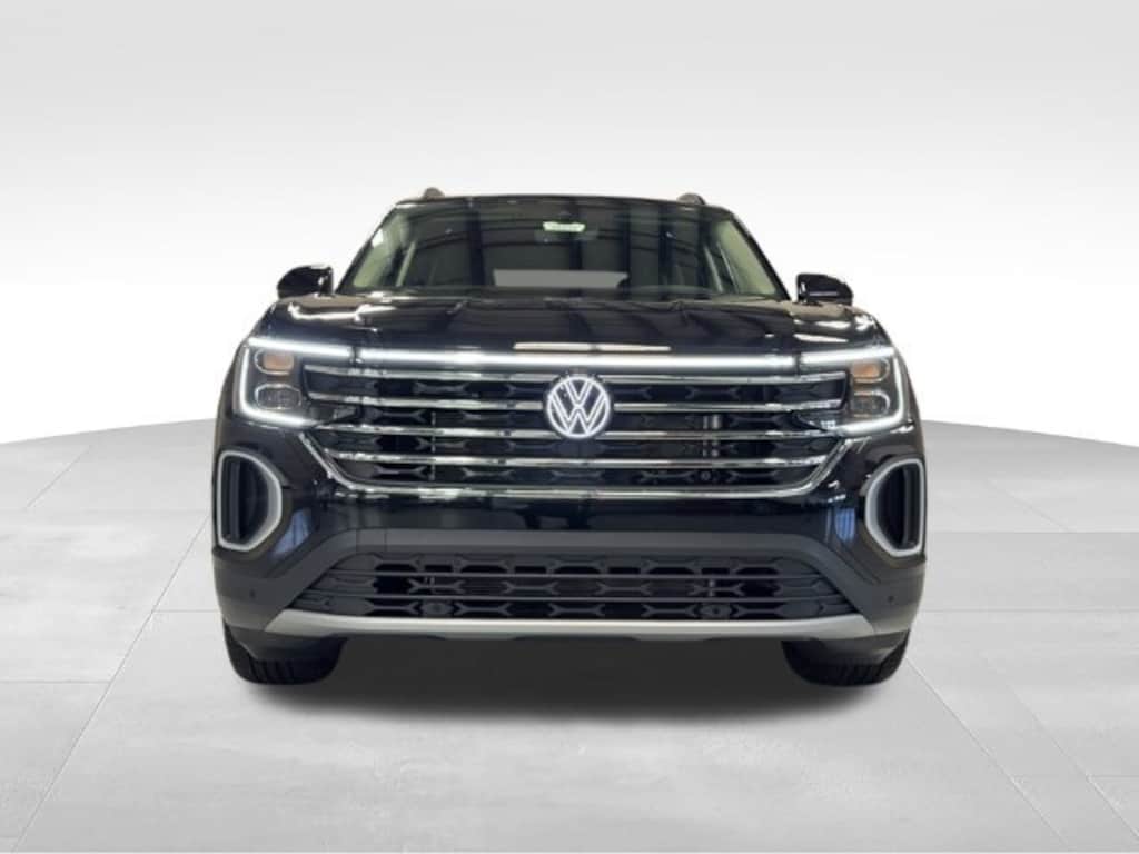New 2026 Volkswagen Atlas SE w/Technology SUV