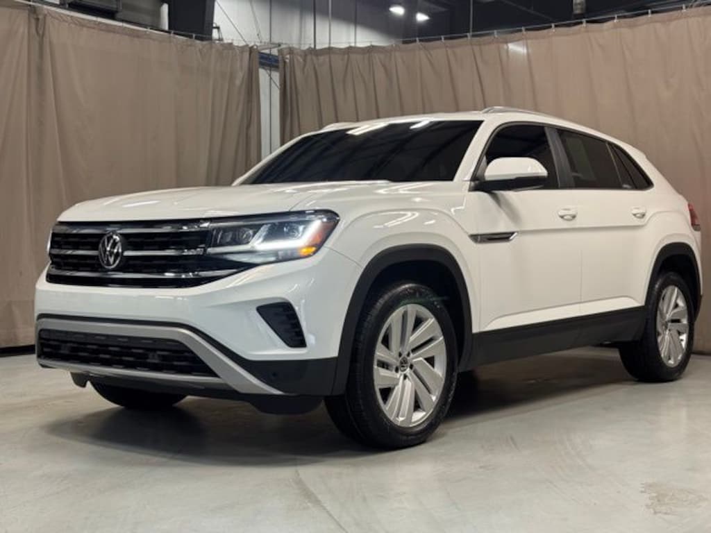 Certified 2023 Volkswagen Atlas Cross Sport 2.0T SE w/Technology SUV