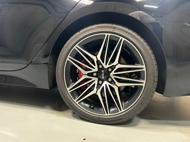 2023 Kia Stinger GT2 photo 4