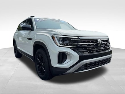 2025 Volkswagen Atlas 2.0T Peak Edition SUV