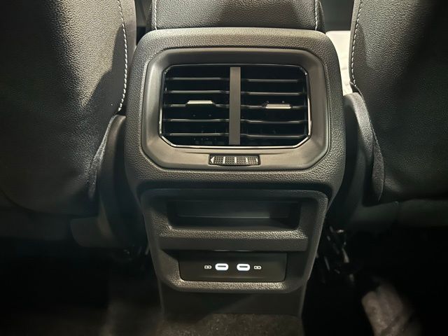 2026 Volkswagen Taos SEL - Photo 27