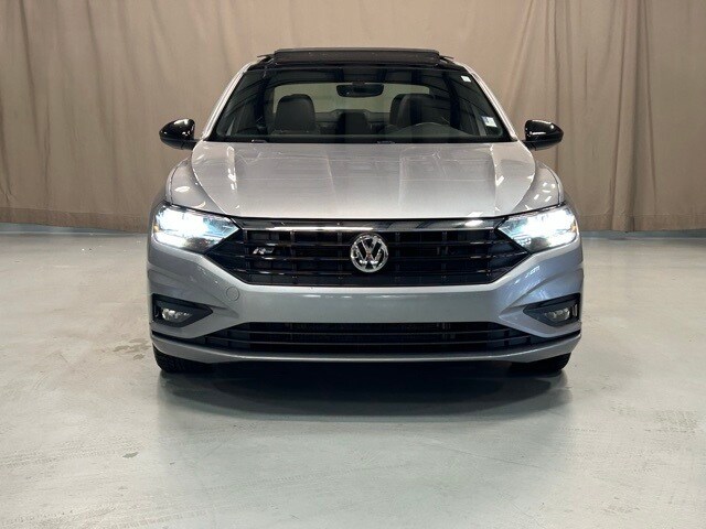 2020 Volkswagen Jetta R-Line photo 3