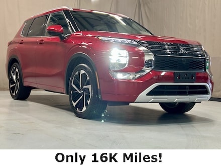 2023 Mitsubishi Outlander SEL SUV
