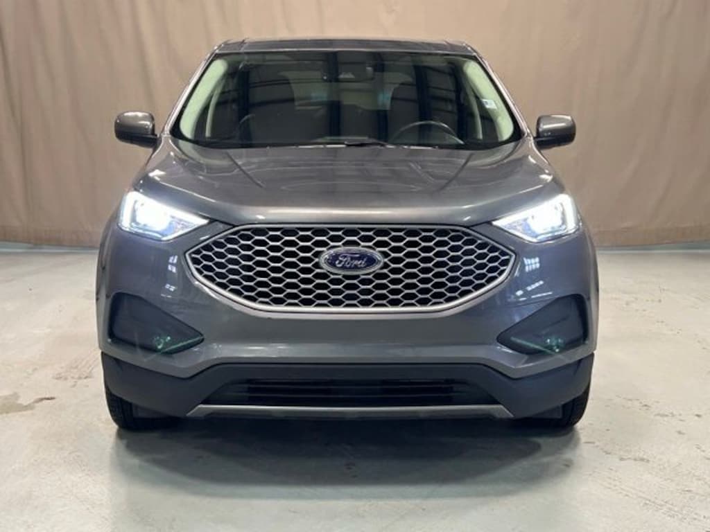 Used 2024 Ford Edge SEL SUV