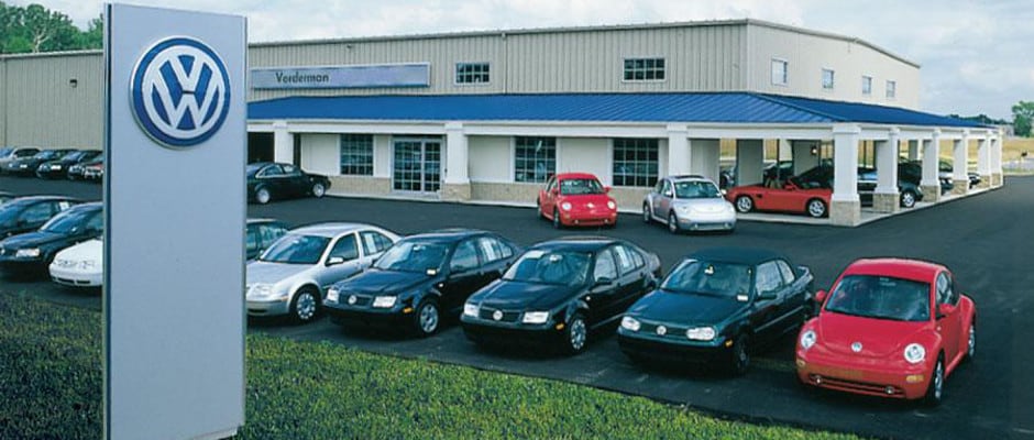 The Front of Vordermn Volkswagen Dealership