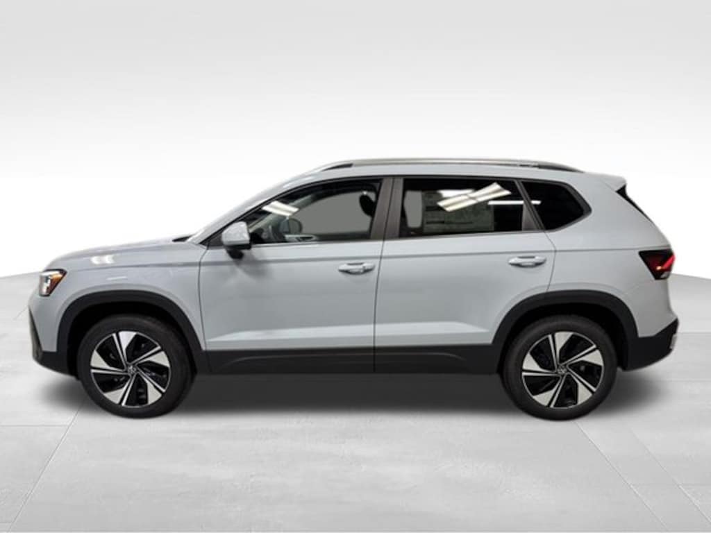 Used 2026 Volkswagen Taos 1.5T SE SUV