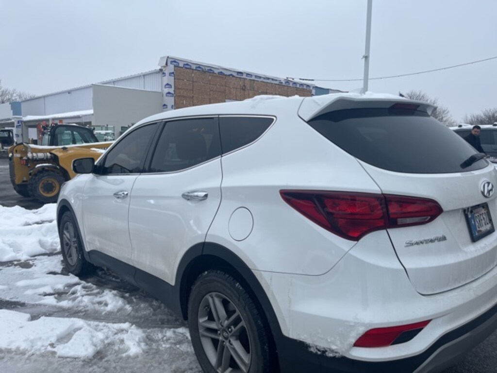 Used 2017 Hyundai Santa Fe Sport 2.4 Base SUV