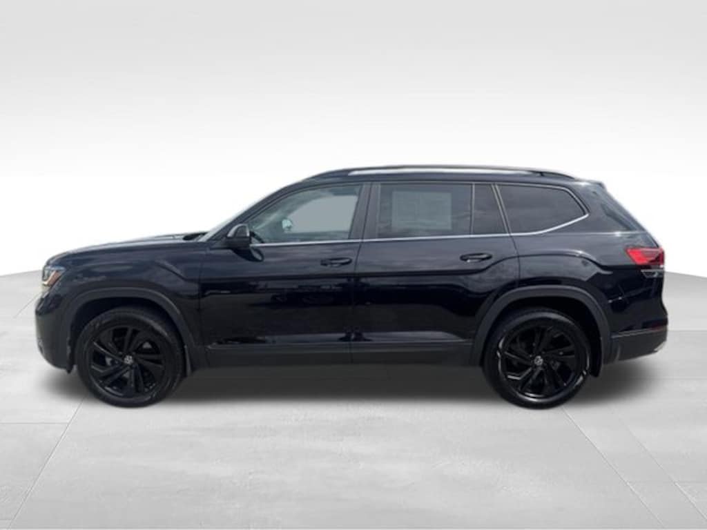 Certified 2023 Volkswagen Atlas 2.0T SE w/Technology SUV