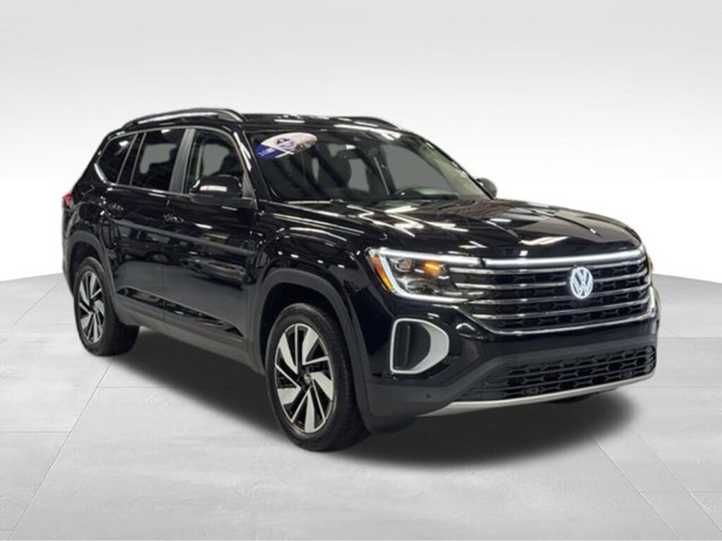 Certified 2026 Volkswagen Atlas 2.0T SE w/Technology SUV