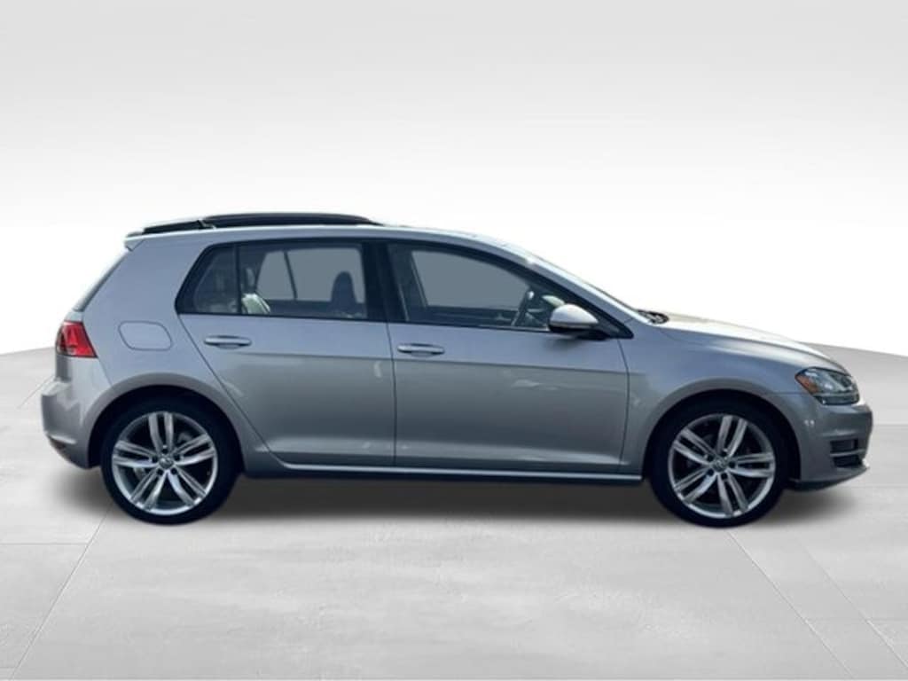 Used 2015 Volkswagen Golf TDI SEL 4-Door Hatchback