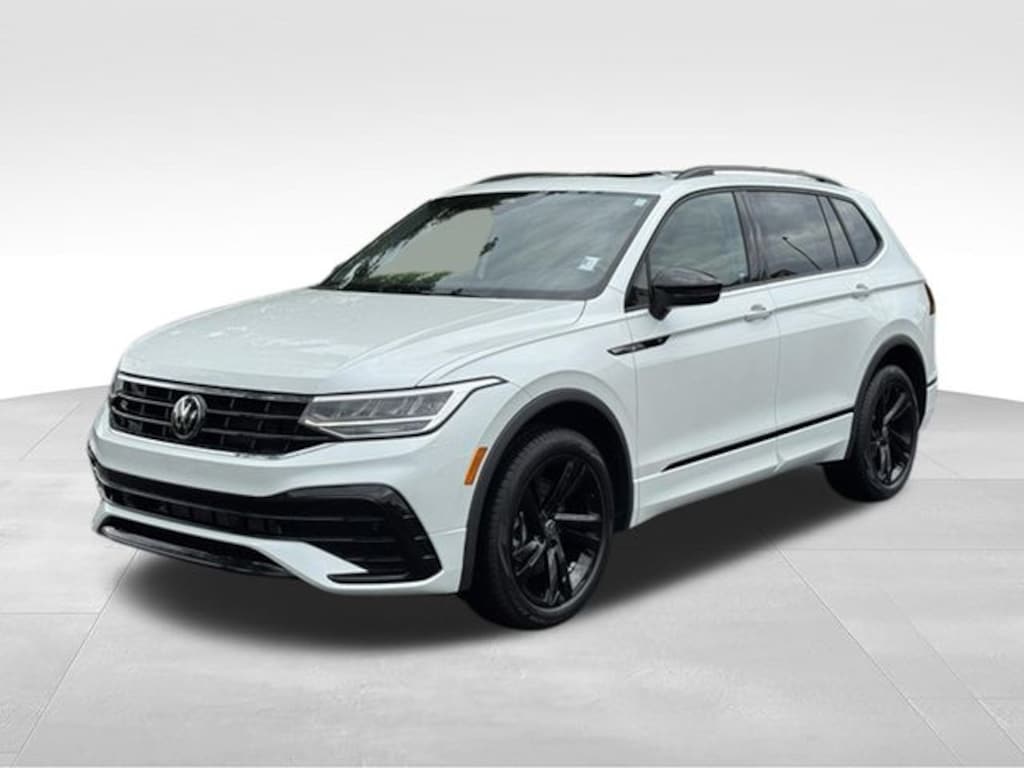 Certified 2023 Volkswagen Tiguan 2.0T SE R-Line Black SUV