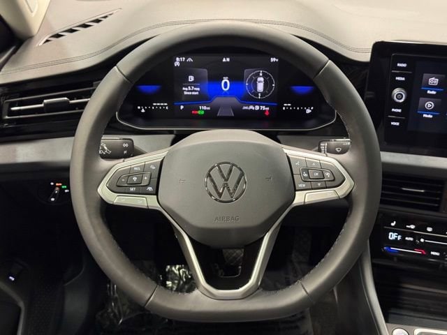 2025 Volkswagen Jetta SE - Photo 17