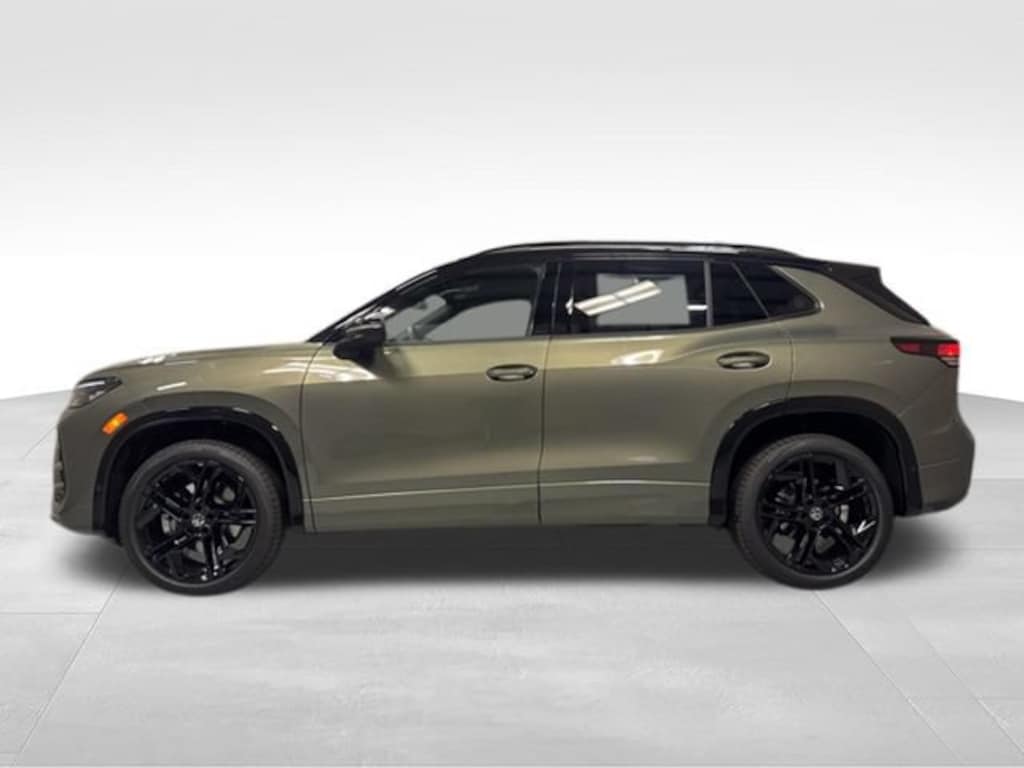 New 2026 Volkswagen Tiguan SE R-Line Black SUV