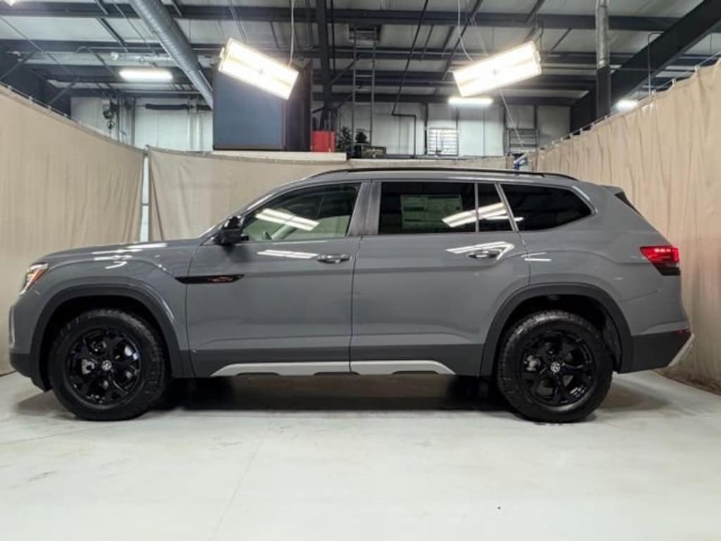 New 2026 Volkswagen Atlas 2.0T Peak Edition SUV
