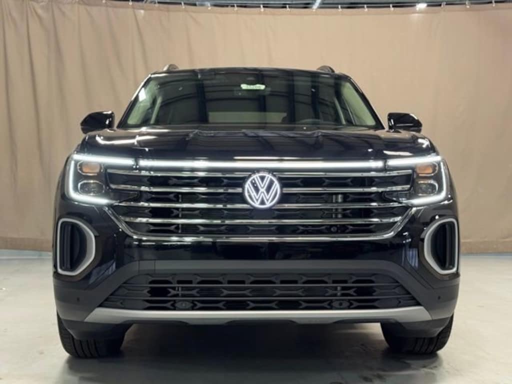 New 2026 Volkswagen Atlas 2.0T SE w/Technology SUV