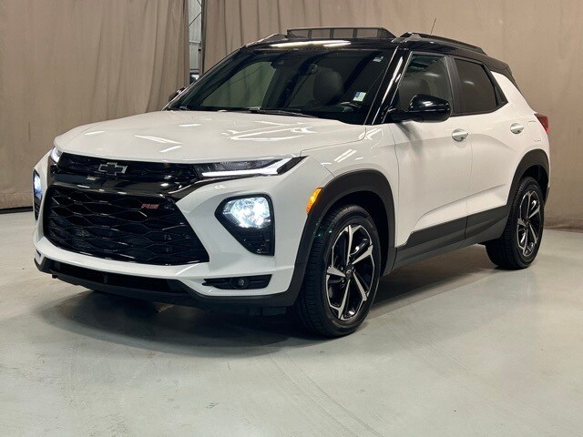2021 Chevrolet Trailblazer RS photo 2
