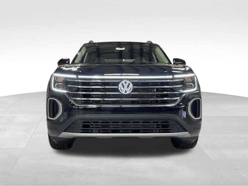 New 2026 Volkswagen Atlas SE w/Technology SUV