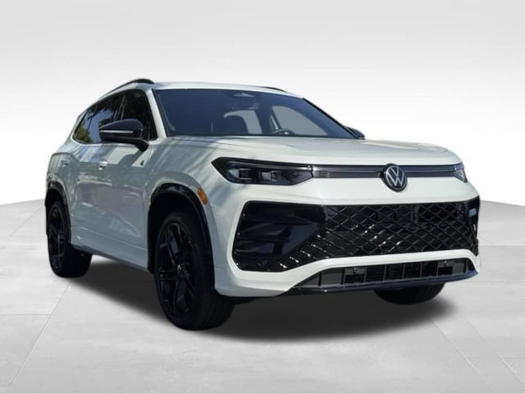 New 2026 Volkswagen Tiguan 2.0T SE R-Line Black SUV